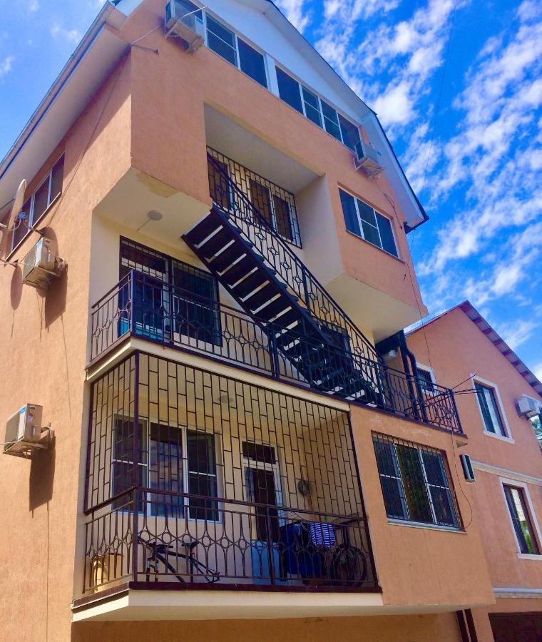 Hotel By The Sea Rozetta Σουχούμι Εξωτερικό φωτογραφία